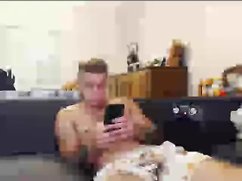 Elkafit28's Live XXX Chat