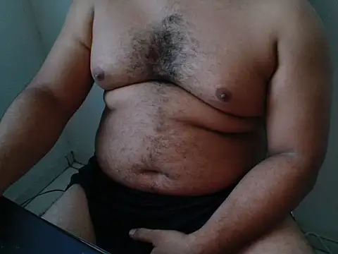 Czat XXX na żywo – Derick_013