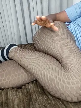 nastyslimyのライブXXXチャット
