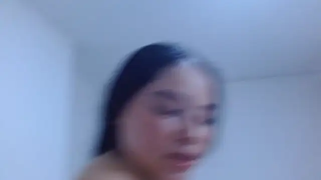 isabel_24_gil élő XXX-chatje