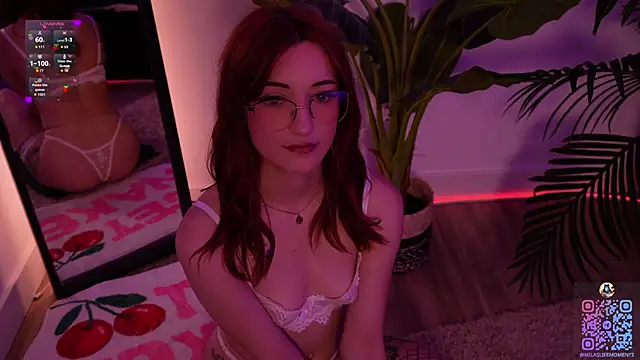 SweeetMila Chat XXX in diretta