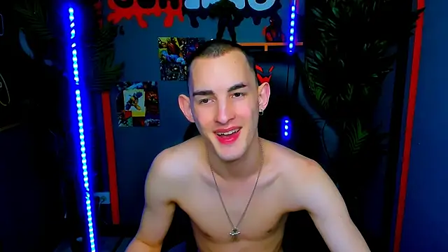 Lucas_Moran Live XXX-chat