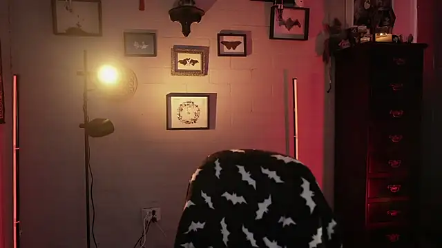 insania_9999_ 现场XXX聊天