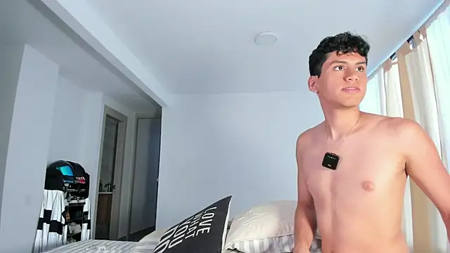 Mark_Nico Chat XXX live
