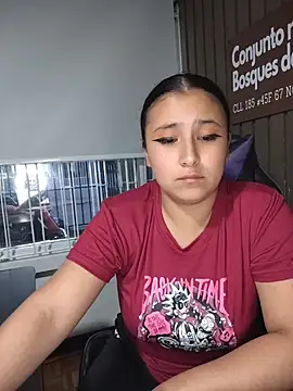 Cute_Penelope's Live XXX Chat