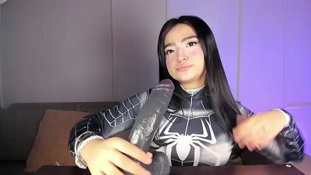 Chat XXX ao vivo de SaraDiamondss
