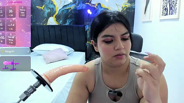 Dulcee_Alexa Adlı Modelin Canlı XXX Sohbeti