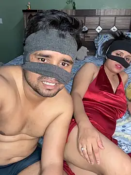 Model_bhabhi_couple 现场XXX聊天