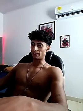 MaxiimoRomano_ Pertunjukan Webcam