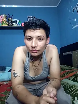 tomi_tomboy's Live XXX Chat