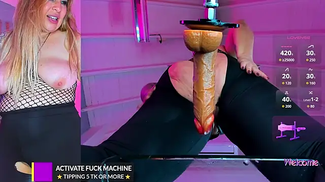Miss_Pawi Chat XXX in diretta