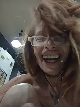 FrozenWaffle live XXX chat