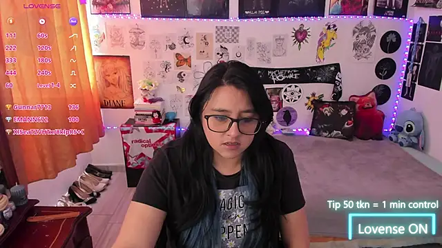 Cherry_blush_'s Live XXX Chat