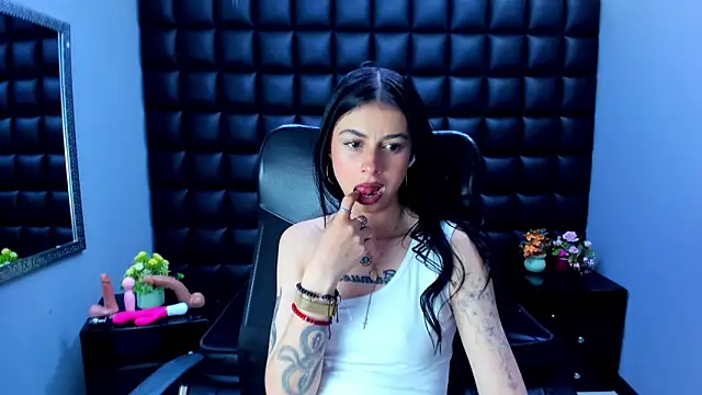 Dulce_Miaa_ Chat XXX live