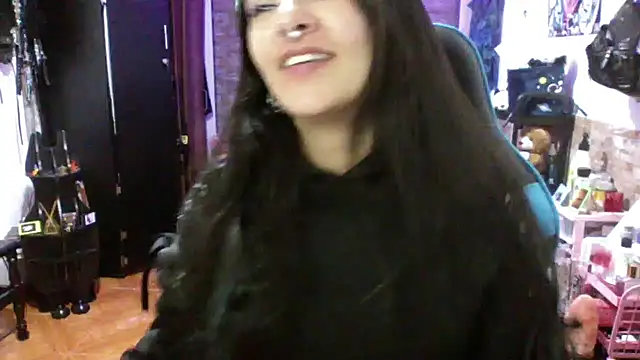 AngelaQueen_ লাইভ XXX চ্যাট
