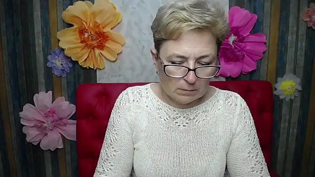 Czat XXX na żywo – EmiliaGree
