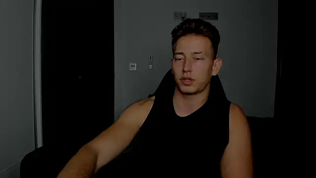 find0m_master Chat XXX live
