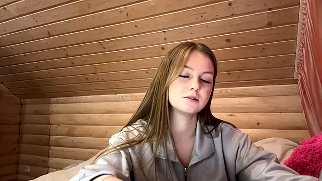 TessSamul élő XXX-chatje