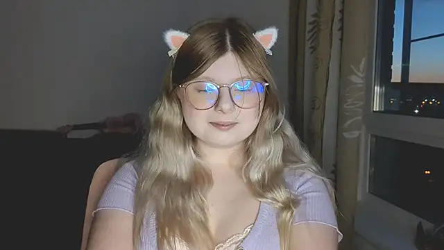 YukiBlush Chat XXX live