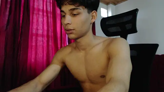 Marck-Pro webcam show