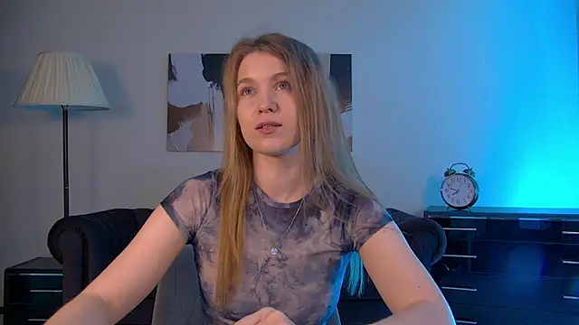 CasandraMarc's Live XXX Chat