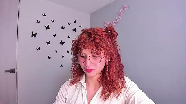 XXX chat uživo modela luna_val27