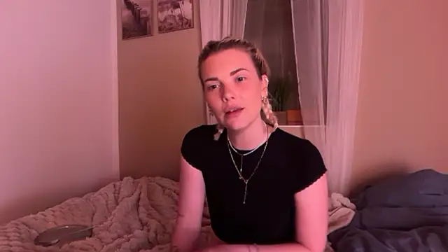 Foxy__Bite Webcam-Show