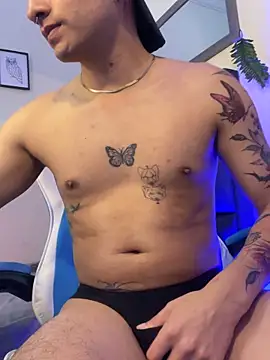 XXX chat uživo modela Dereck_Klain