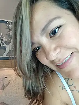 Živý XXX chat Elise-Leyton