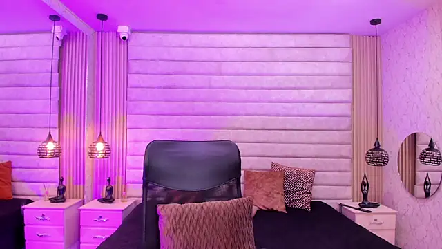 VictoriaaBlair Live XXX-Chat