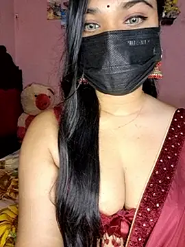 ariya-03's Webcam Show