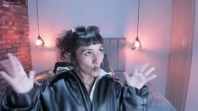 Živý XXX chat Hanna_Clark__
