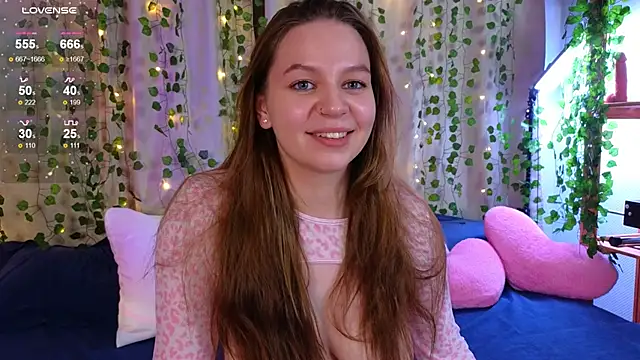 kira_sweety_x élő XXX-chatje