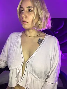 noah_ec Webcam Show