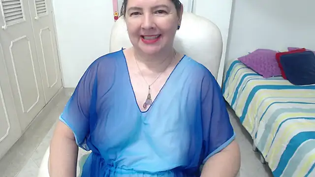 leonela_69's Live XXX Chat