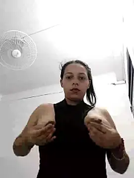aurorabillini 라이브 XXX 채팅