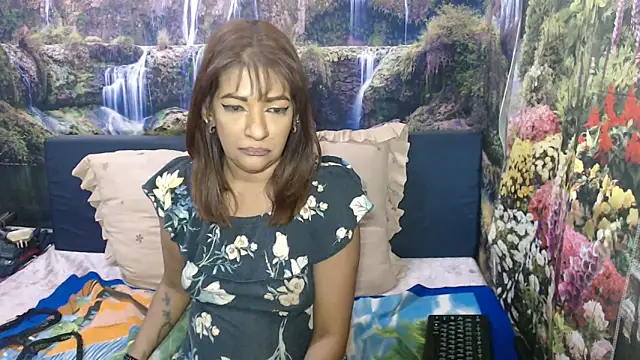 indianaqua Chat XXX in diretta