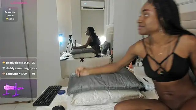 Chat +18 de Liastarkk ao vivo