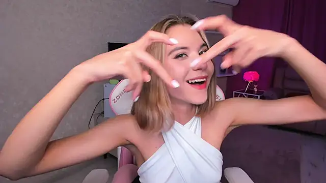 EllaCurtis Chat XXX in diretta