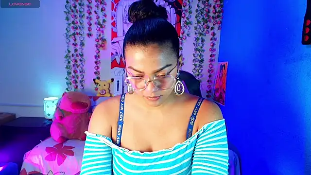 XXX chat uživo modela Vicky_Miller_05