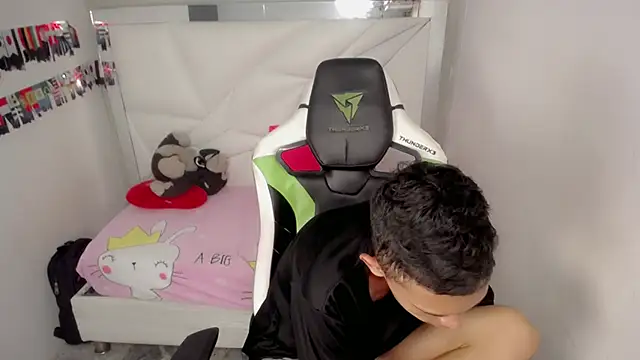 sombra_18 Webcam show