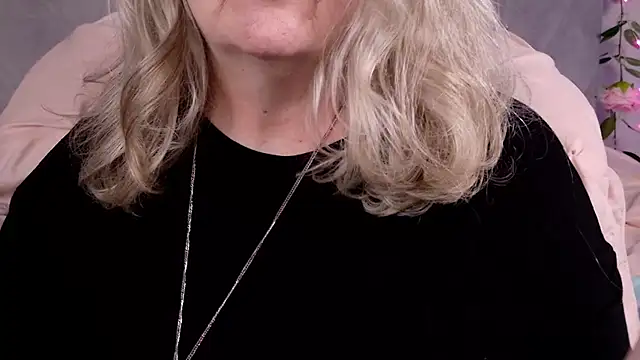 Kaitlyn_Winters Live XXX-Chat