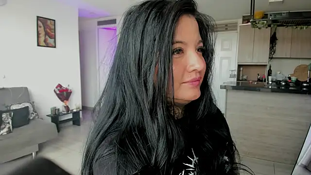 Unatatuada Live XXX-Chat