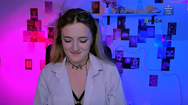 Онлайн чат XXX luna_berryy