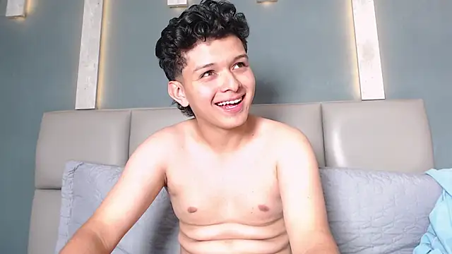 TiagoRussh Live XXX-Chat