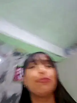 Chatroom XXX en direct de SaharQamar
