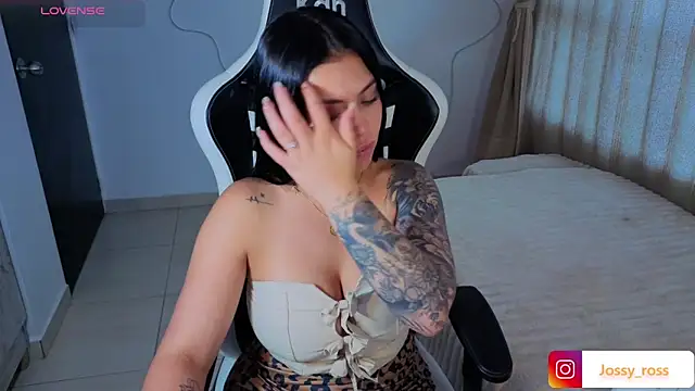 Victoryyy_'s Live XXX Chat