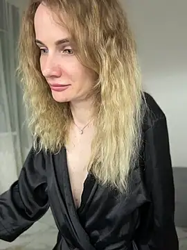 AinyrVixxenn Live XXX chat