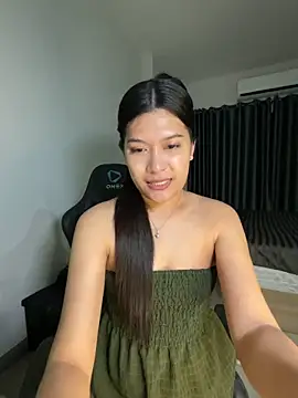 NaughtyKK_ Pertunjukan Webcam