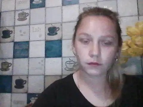 Anna_wey Adlı Modelin Canlı XXX Sohbeti